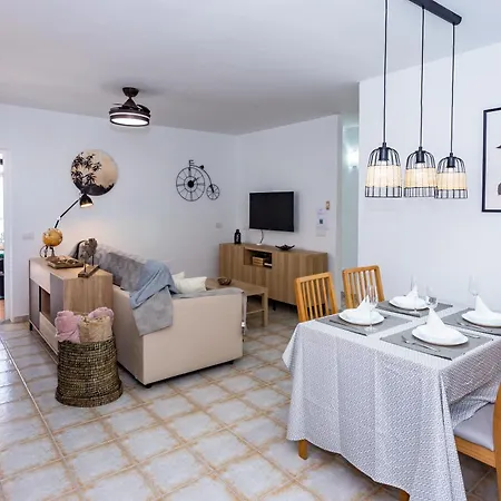 Сasa de vacaciones Eslanzarote Tana House, Super Wifi, Tv Satelite, Bbq Playa Honda (Lanzarote)
